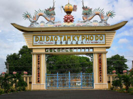 Cao Dai Temple